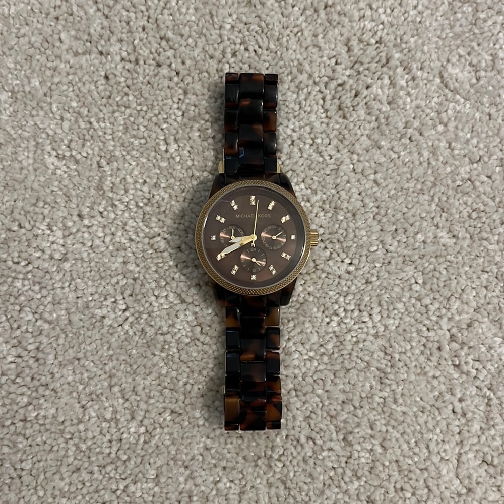 MICHAEL KORS tortoise watch band with gold